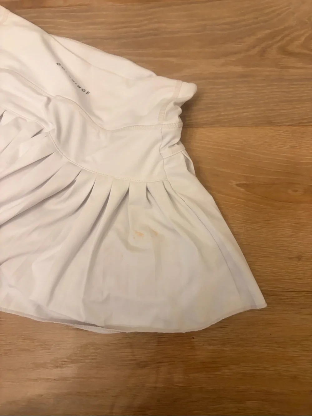 Whitr gold hinge skirt - Picture 2 of 4